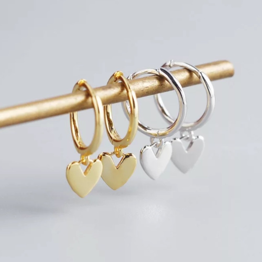 NEW 925 STERLING SILVER HEART HOOP EARRINGS, NICE EARRINGS, CUTE EARRINGS - Picture 3 of 7